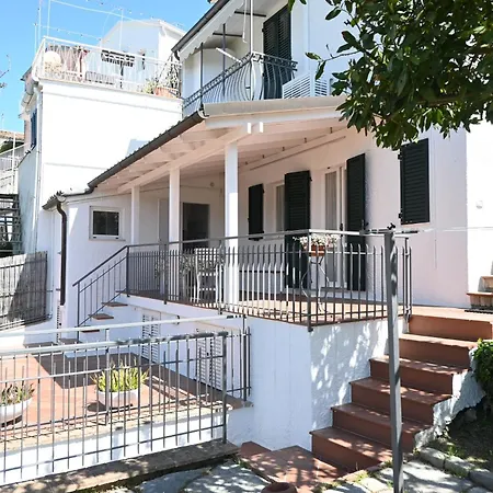 N278 - Numana, Delizioso Bilocale In Centro Storico Appartement Numana